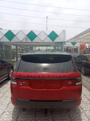 Land Rover RANGE ROVER SPORT HST 