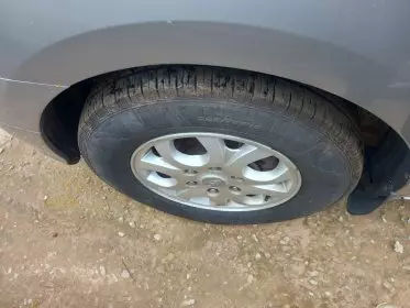 Hyundai H-1 Starex
