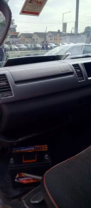 Toyota Hiace