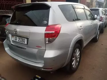 Toyota Vanguard 