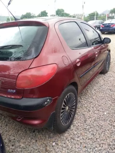 Peugeot 206