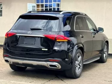 Mercedes-Benz GLE 400