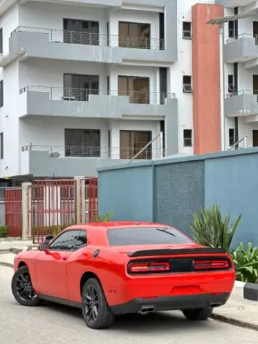 Dodge Challenger