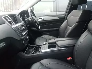 Mercedes-Benz ML 350
