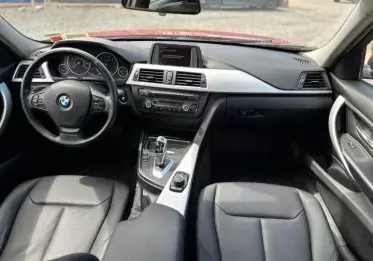 BMW 328i