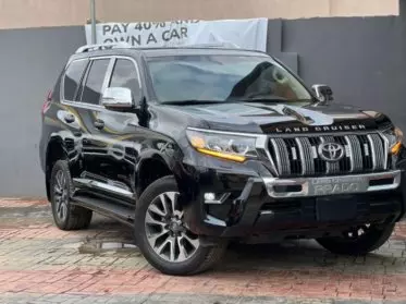 Toyota Landcruiser 300 VXR