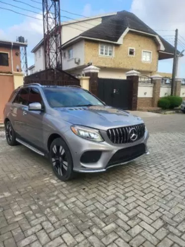 Mercedes-Benz GLE 350