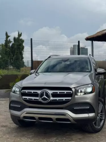 Mercedes-Benz GLS 450