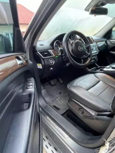 Mercedes-Benz ML 350