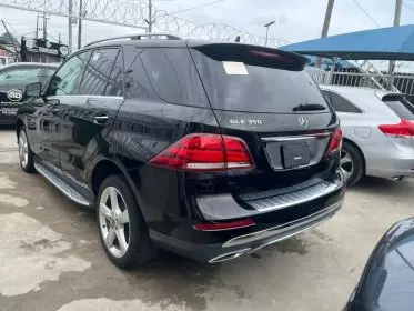 Mercedes-Benz GLE 350
