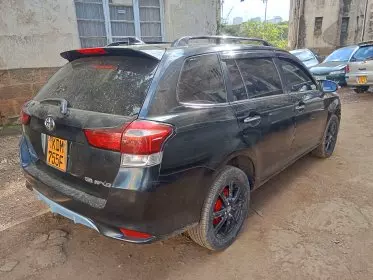 Toyota Fielder