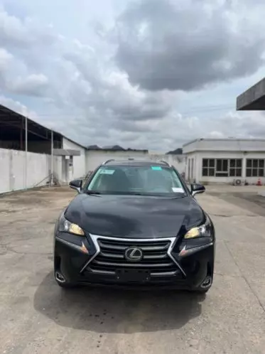Lexus NX 200