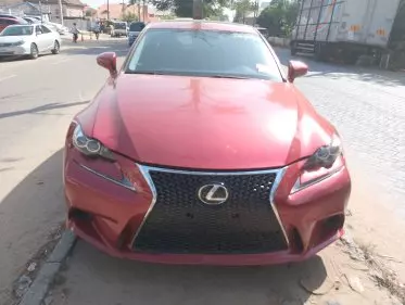 Lexus IS 250