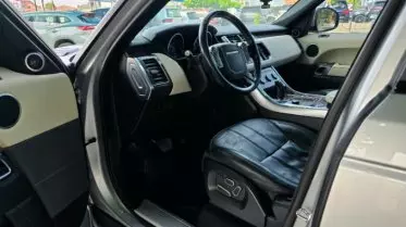RANGE ROVER HSE LR4