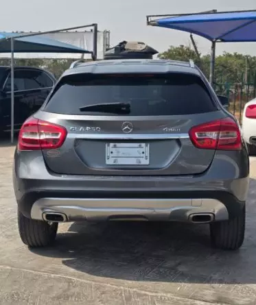 Mercedes-Benz GLA 250