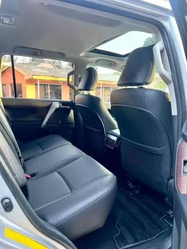 Toyota Land Cruiser Prado TX L