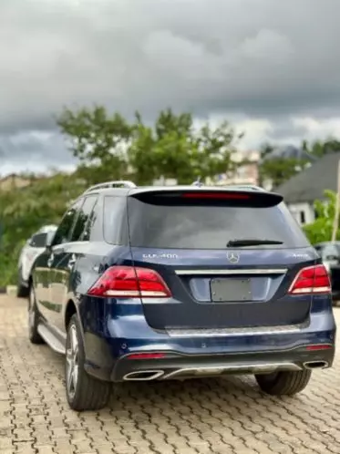 Mercedes-Benz GLE 400