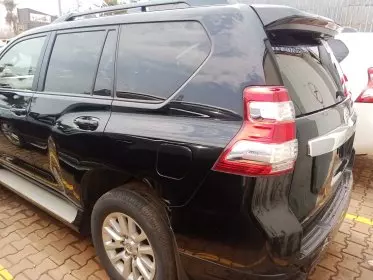 Toyota Landcruiser Prado
