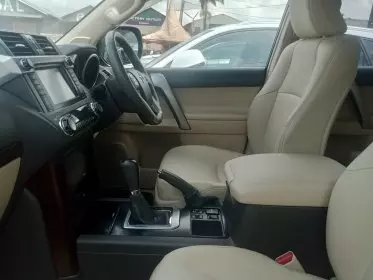 Toyota Landcruiser Prado