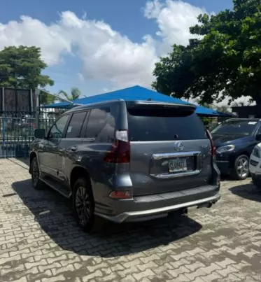 Lexus GX 460