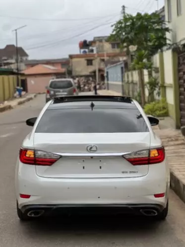 Lexus ES 350