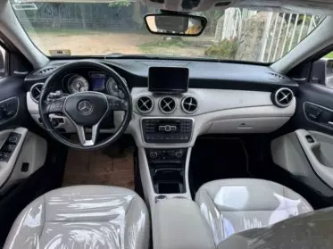 Mercedes-Benz GLA 250