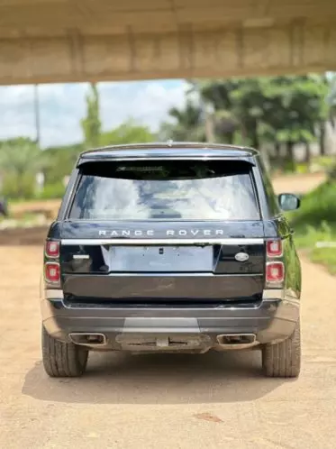 RANGE ROVER HSE LR4