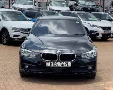BMW 320i