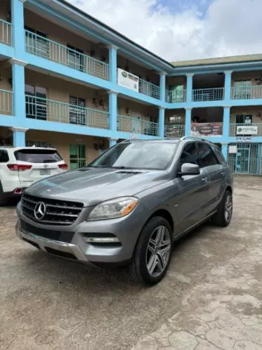 Mercedes-Benz ML 350