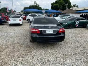 Mercedes-Benz E 350