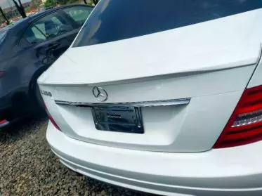 Mercedes-Benz E 250
