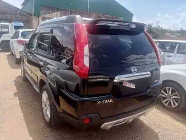 Nissan X- trail