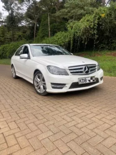 Mercedes-Benz C 180