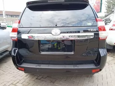 Toyota Land Cruiser Prado TX L