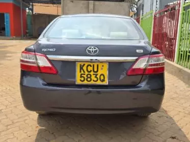 Toyota Axio 