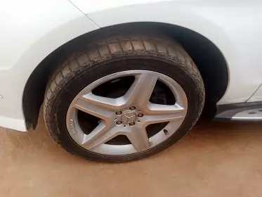 Mercedes-Benz ML 350