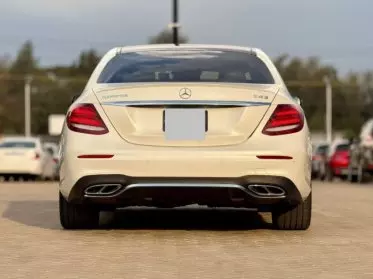 Mercedes-Benz E 43 AMG