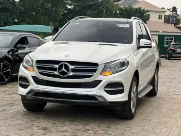 Mercedes-Benz GLE 350