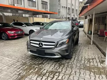 Mercedes-Benz GLA 250
