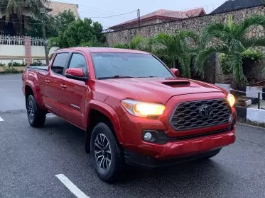 Toyota Tacoma