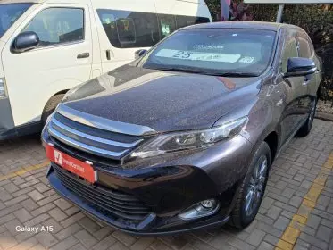 Toyota Harrier hybrid