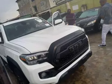 Toyota Tacoma