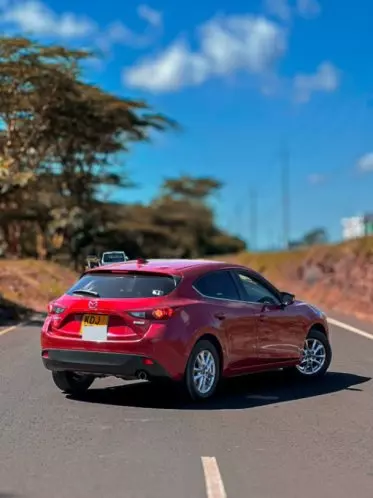 Mazda Axela