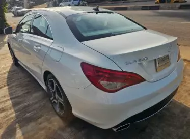 Mercedes-Benz CLA 250