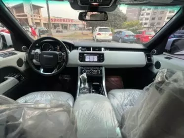 RANGE ROVER Autobiography