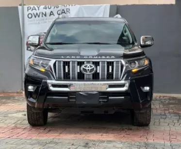 Toyota Landcruiser 300 VXR