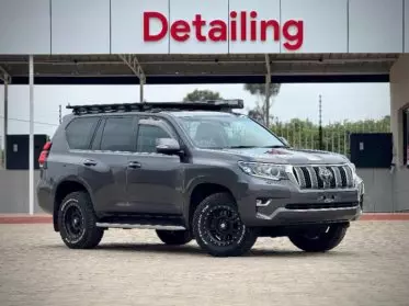 Toyota Landcruiser Prado
