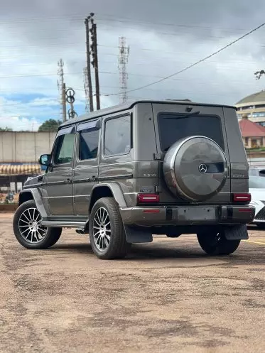 Mercedes-Benz G 350