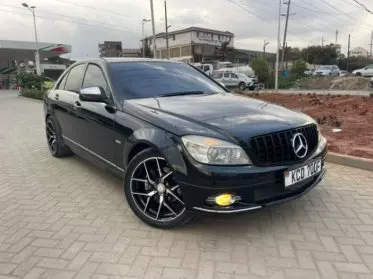 Mercedes-Benz C 200