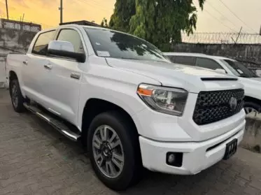 Toyota Tundra